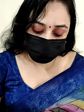 Monica cams online show from 17, 12, 2025