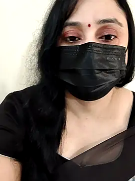 Monica cams online show from 14, 1, 2026