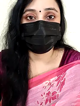 Monica cams online show from 13, 2, 2026