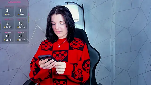 Lynn Martin online show from 7, 11, 2025