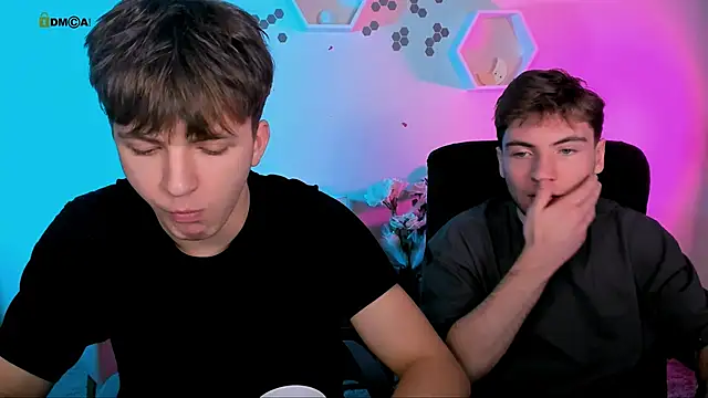 travis wolf  online show from 4, 12, 2025