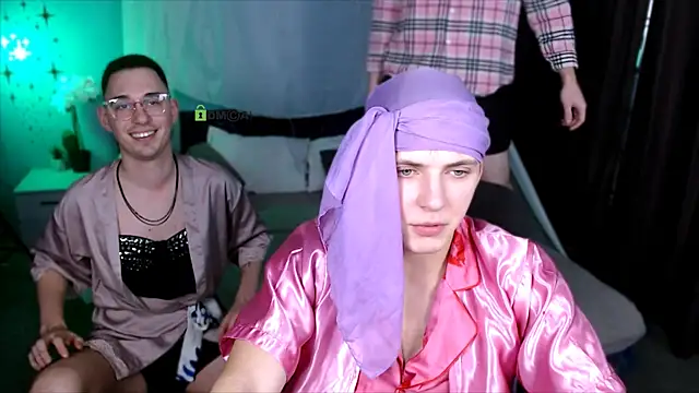 travis wolf  online show from 22, 11, 2025