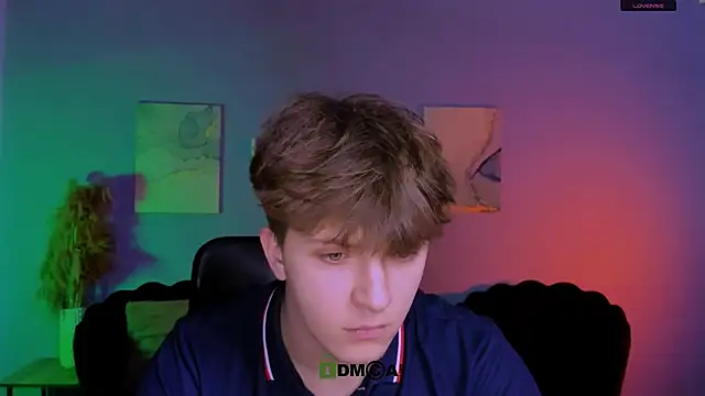 travis wolf  online show from 29, 3, 2026