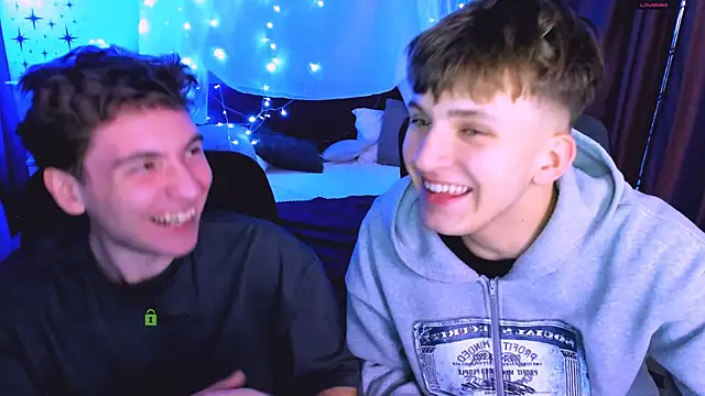 travis wolf  online show from 13, 12, 2025