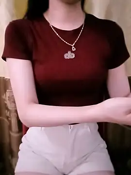 Snapshot of CherryBeii chatting on 4, 8, 2026 CherryBeii online show from 4, 8, 2026