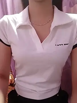 Snapshot of CherryBeii chatting on 15, 5, 2026 CherryBeii online show from 15, 5, 2026