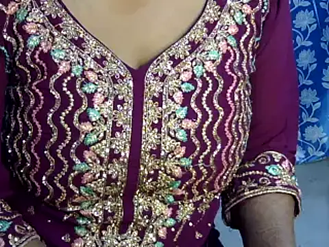 Sexy vipasha online show from 7, 11, 2025