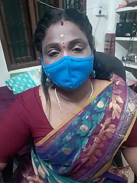 Snapshot of Tamil_Kavitha10 chatting on 8, 11, 2025 Tamil Kavitha10 online show from 8, 11, 2025