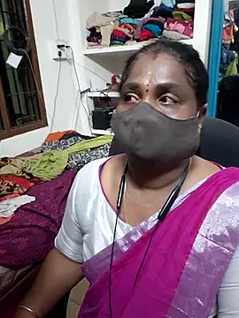Snapshot of Tamil_Kavitha10 chatting on 27, 5, 2026 Tamil Kavitha10 online show from 27, 5, 2026