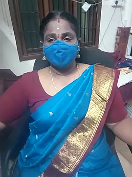 Snapshot of Tamil_Kavitha10 chatting on 15, 11, 2025 Tamil Kavitha10 online show from 15, 11, 2025