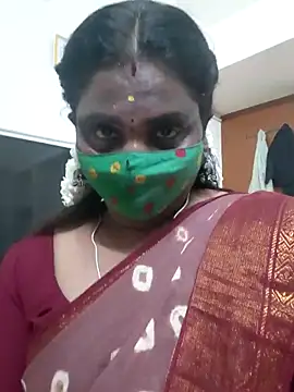 Snapshot of Tamil_Kavitha10 chatting on 16, 10, 2025 Tamil Kavitha10 online show from 16, 10, 2025