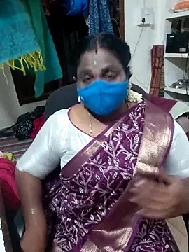 Snapshot of Tamil_Kavitha10 chatting on 6, 11, 2025 Tamil Kavitha10 online show from 6, 11, 2025