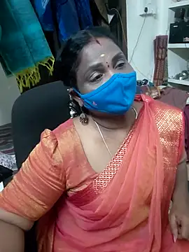 Snapshot of Tamil_Kavitha10 chatting on 5, 11, 2025 Tamil Kavitha10 online show from 5, 11, 2025