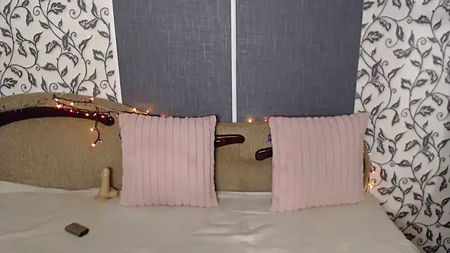 AmoraLuv online show from 7, 2, 2026