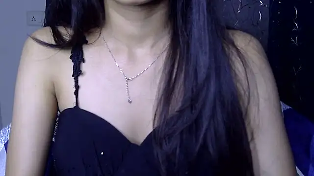 Snapshot of Riva_arora01 chatting on 29, 4, 2026 Riva arora01 online show from 29, 4, 2026