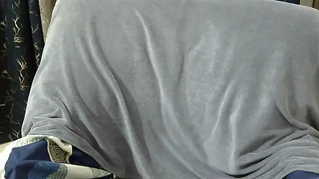 Riva arora01 online show from 8, 4, 2026