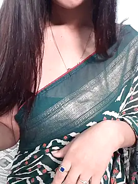 Snapshot of siya_rani67 chatting on 11, 11, 2025 siya rani67 online show from 11, 11, 2025