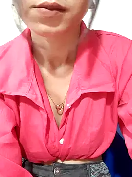 Snapshot of siya_rani67 chatting on 7, 11, 2025 siya rani67 online show from 7, 11, 2025