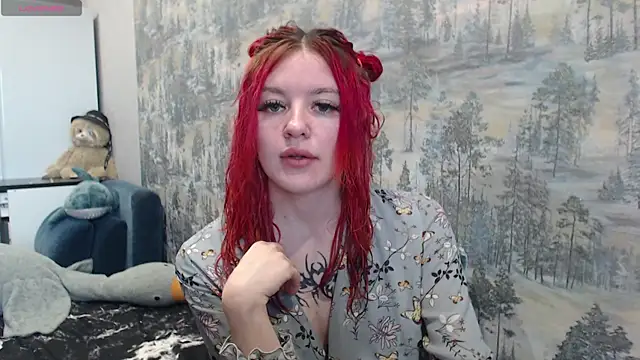 Snapshot of __Elina__ chatting on 28, 10, 2025 Elina online show from 28, 10, 2025