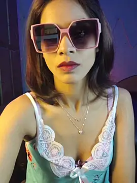royeoy22 online show from 3, 5, 2026