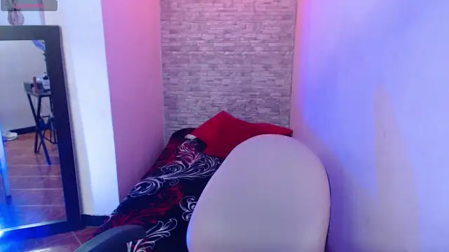  Mia Evans 1 online show from 15, 11, 2025