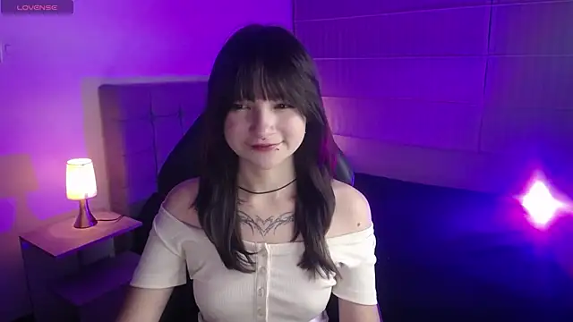  Charlotte Collins  online show from 18, 12, 2025