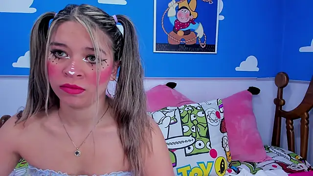 miss  evolet online show from 14, 1, 2026