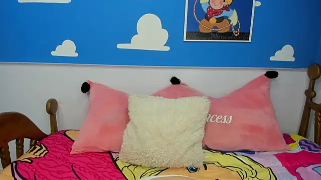 miss  evolet online show from 7, 11, 2025