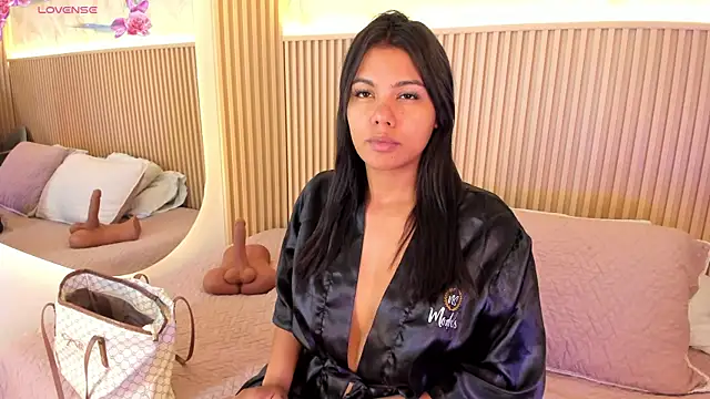 Snapshot of Liss-Reyes chatting on 29, 5, 2026 Liss-Reyes online show from 29, 5, 2026