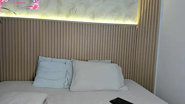 Liss-Reyes online show from 30, 10, 2025