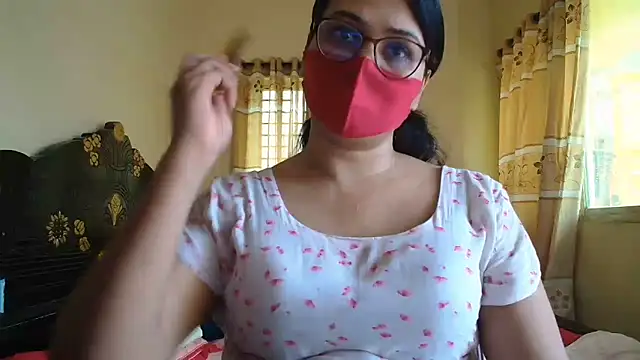 Snapshot of Elena_cruz5 chatting on 15, 6, 2026 Elena cruz5 online show from 15, 6, 2026