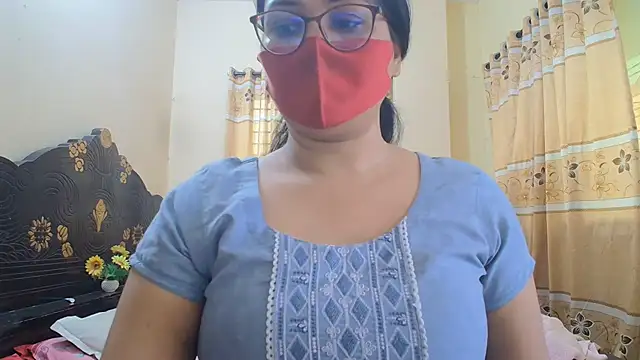 Snapshot of Elena_cruz5 chatting on 29, 6, 2026 Elena cruz5 online show from 29, 6, 2026
