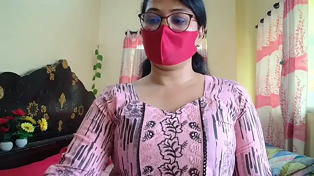 Elena cruz5 online show from 4, 3, 2026