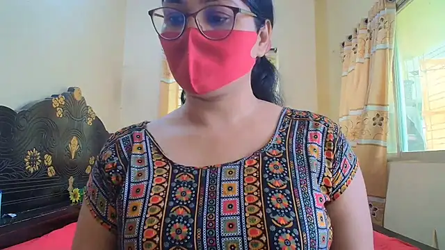 Snapshot of Elena_cruz5 chatting on 11, 6, 2026 Elena cruz5 online show from 11, 6, 2026