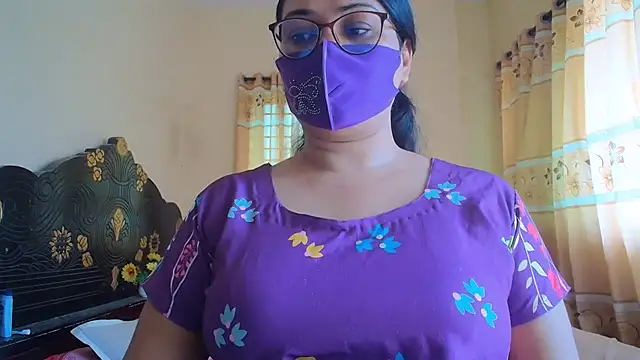 Snapshot of Elena_cruz5 chatting on 28, 6, 2026 Elena cruz5 online show from 28, 6, 2026
