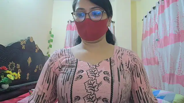 Elena cruz5 online show from 4, 3, 2026