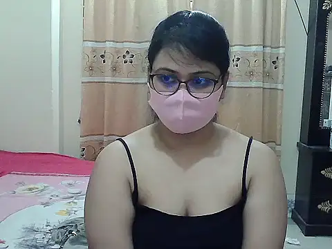 Snapshot of Elena_cruz5 chatting on 10, 11, 2025 Elena cruz5 online show from 10, 11, 2025