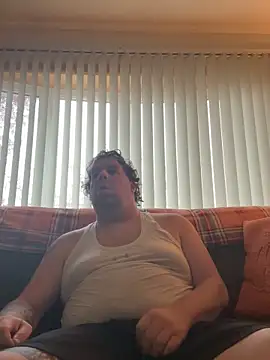 Stephanie1984 online show from 30, 10, 2025