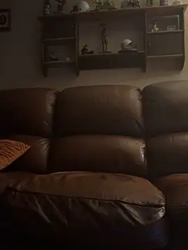 Stephanie1984 online show from 11, 4, 2026