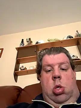 Stephanie1984 online show from 28, 10, 2025