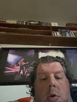 Stephanie1984 online show from 18, 4, 2026