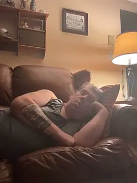 Stephanie1984 online show from 7, 11, 2025