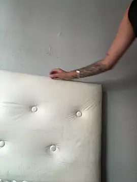 lulizoee online show from 17, 3, 2026