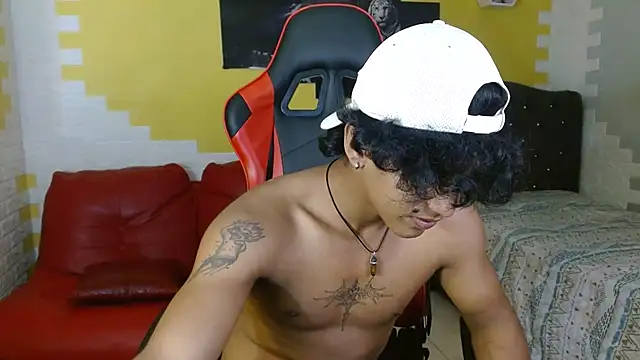 bull cam online show from 16, 11, 2025