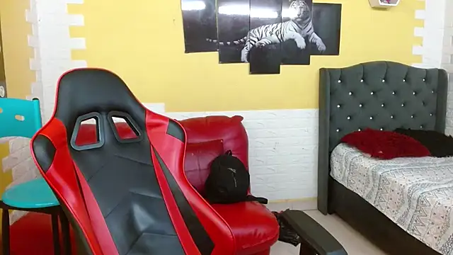 bull cam online show from 14, 10, 2025