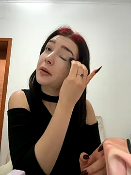 VampyScarlet online show from 7, 10, 2025