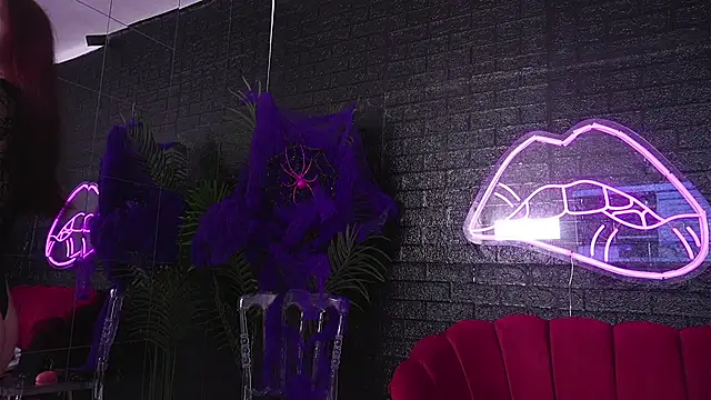 Snapshot of CherrySin chatting on 23, 10, 2025 CherrySin online show from 23, 10, 2025