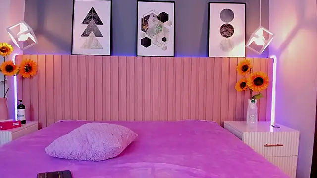 Nina Ford online show from 29, 11, 2025