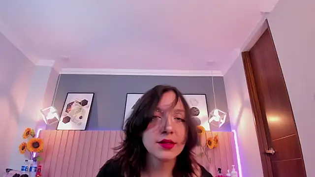 Nina Ford online show from 16, 7, 2026