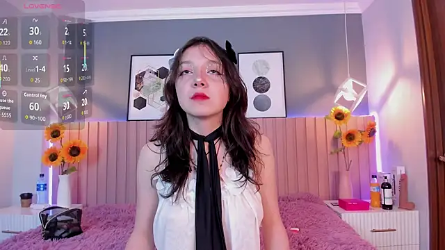 Nina Ford online show from 24, 2, 2026